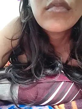 Snapshot of komal_sexy45 chatting on 08-02-26, 08:07 komal sexy45 online show from 08-02-26, 08:07