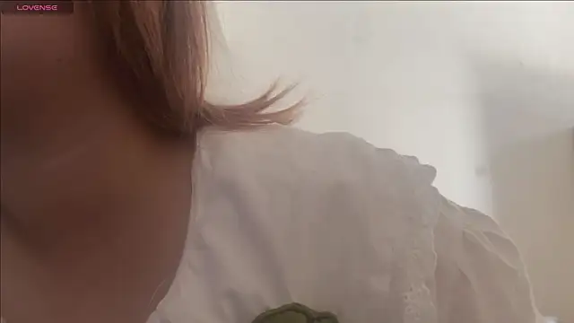 xiaoyy-001 online show from 07-12-26, 04:14