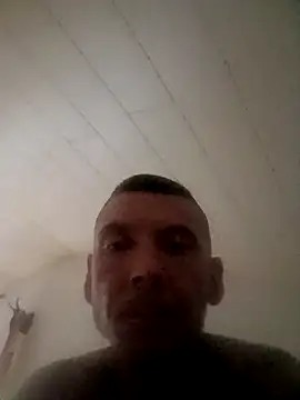 Snapshot of gagyi1234 chatting on 07-12-26, 06:21 gagyi1234 online show from 07-12-26, 06:21