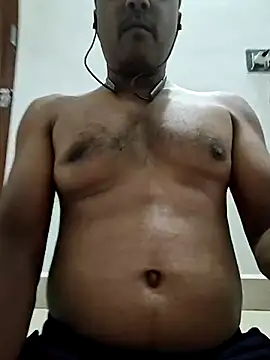 Snapshot of Nilanlove chatting on 07-13-26, 08:11 Nilanlove online show from 07-13-26, 08:11