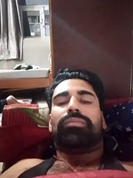 Snapshot of Luckyrajput2323 chatting on 07-18-26, 08:45 Luckyrajput2323 online show from 07-18-26, 08:45