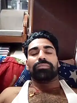 Snapshot of Luckyrajput2323 chatting on 07-19-26, 07:06 Luckyrajput2323 online show from 07-19-26, 07:06