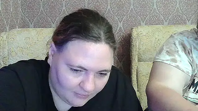 AlbertaAndSharon online show from 07-14-26, 06:02