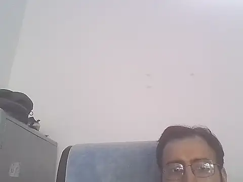 Snapshot of Dadybig01 chatting on 07-14-26, 11:38 Dadybig01 online show from 07-14-26, 11:38