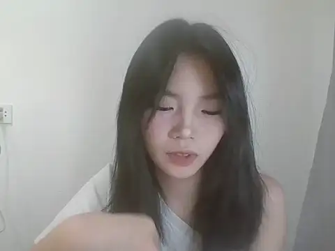 Snapshot of coco-zh chatting on 07-19-26, 06:50 coco-zh online show from 07-19-26, 06:50