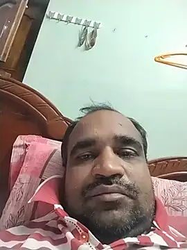 Snapshot of Badal90 chatting on 07-16-26, 04:51 Badal90 online show from 07-16-26, 04:51