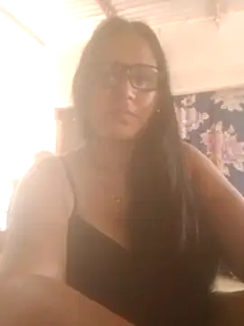 Snapshot of KIRALILI chatting on 07-14-26, 03:40 KIRALILI online show from 07-14-26, 03:40