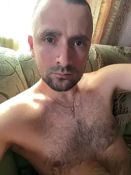 Snapshot of Eskkimo chatting on 07-15-26, 01:27 Eskkimo online show from 07-15-26, 01:27