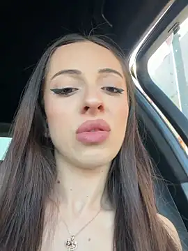 Snapshot of MoonLinaa chatting on 07-19-26, 01:59 MoonLinaa online show from 07-19-26, 01:59