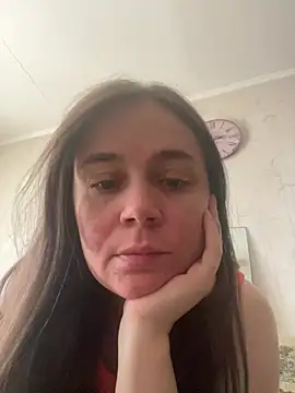 Snapshot of Erin92 chatting on 07-18-26, 01:15 Erin92 online show from 07-18-26, 01:15