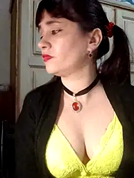 Snapshot of lady_Lilyy chatting on 07-26-26, 02:20 lady Lilyy online show from 07-26-26, 02:20