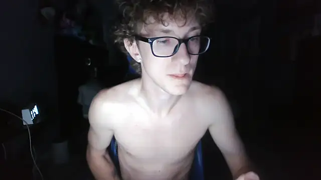 rayyyy0000 online show from 07-22-26, 03:53