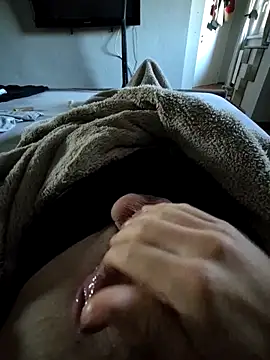 Snapshot of MrInSanIsty chatting on 11-19-25, 07:19 MrInSanIsty online show from 11-19-25, 07:19