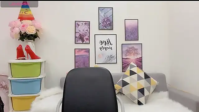 Katy Bae online show from 01-17-25, 10:00