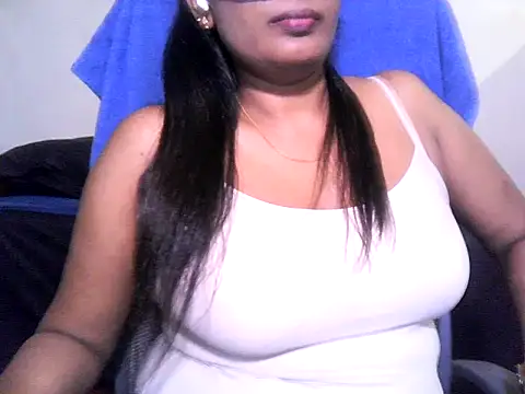 Snapshot of chubby_baba chatting on 07-31-26, 10:42 chubby baba online show from 07-31-26, 10:42