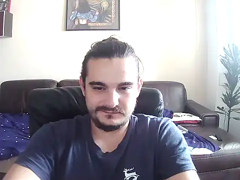 Snapshot of johnnybravovici chatting on 07-23-26, 10:02 johnnybravovici online show from 07-23-26, 10:02