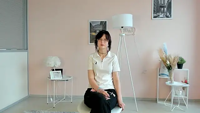 MelaniSebastiano online show from 07-24-26, 06:44
