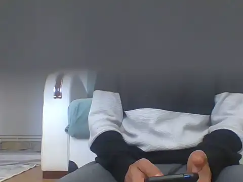 Snapshot of thebaddboys chatting on 01-18-25, 07:59 thebaddboys online show from 01-18-25, 07:59