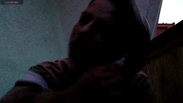 Snapshot of Dinamine chatting on 07-25-26, 01:41 Dinamine online show from 07-25-26, 01:41