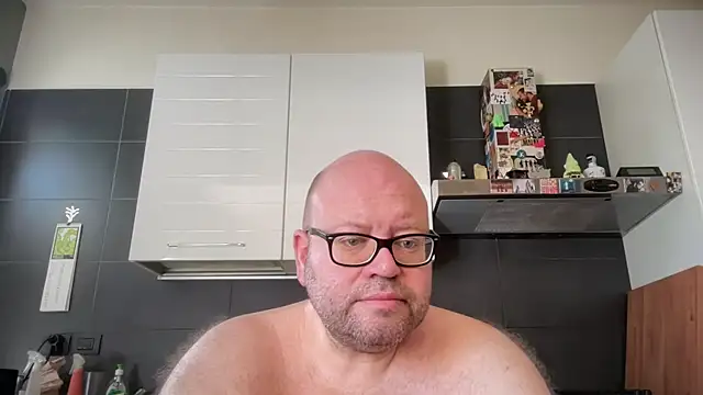 theitalianbear online show from 05-27-26, 07:49