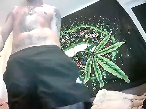 Snapshot of MagicStickBoy chatting on 02-04-25, 09:49 MagicStickBoy online show from 02-04-25, 09:49