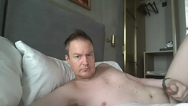 Snapshot of swedeexhib chatting on 07-28-26, 11:05 swedeexhib online show from 07-28-26, 11:05