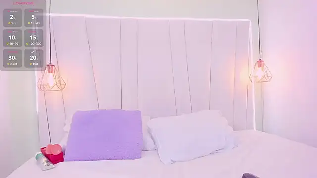 JulietaSolara online show from 07-29-26, 05:00