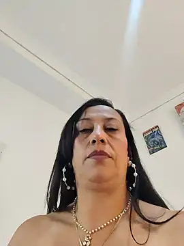 Snapshot of NorixaPriveM chatting on 08-06-26, 01:18 NorixaPriveM online show from 08-06-26, 01:18
