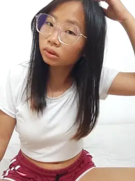 Snapshot of wanmeigirl chatting on 07-29-26, 07:17 wanmeigirl online show from 07-29-26, 07:17