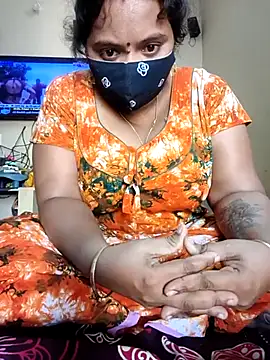 Snapshot of SubaTamil chatting on 07-29-26, 10:57 SubaTamil online show from 07-29-26, 10:57