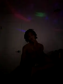 Snapshot of BigdaddyD1400 chatting on 09-15-25, 10:04 BigdaddyD1400 online show from 09-15-25, 10:04