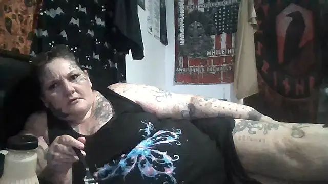 Snapshot of ThorsonFreja chatting on 08-09-26, 06:35 ThorsonFreja online show from 08-09-26, 06:35