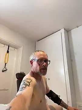 MatthewBlackkkk online show from 08-06-26, 04:42