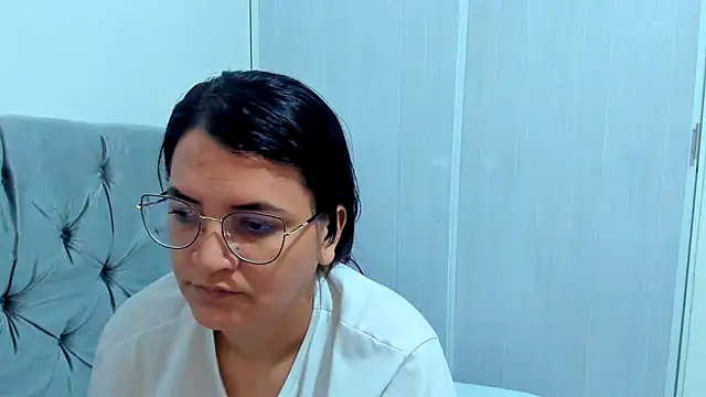 MARILYN GARCIA online show from 01-21-25, 02:48