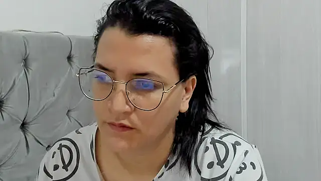 MARILYN GARCIA online show from 01-27-25, 03:39