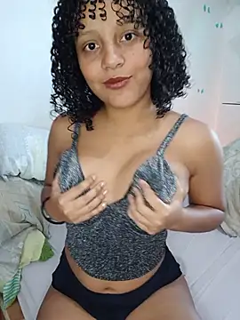 Snapshot of NatashaBorghese chatting on 08-07-26, 06:32 NatashaBorghese online show from 08-07-26, 06:32