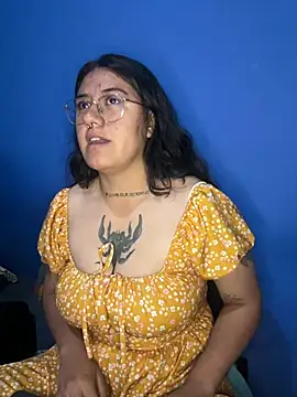 Snapshot of Mailly-Gabby_ chatting on 08-08-26, 08:00 Mailly-Gabby online show from 08-08-26, 08:00