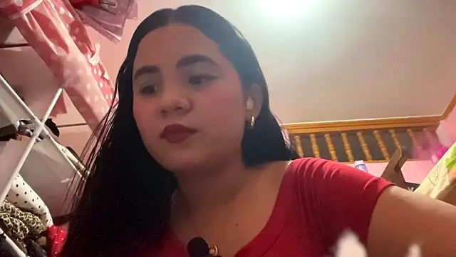Snapshot of MarjorieKaser chatting on 08-09-26, 02:33 MarjorieKaser online show from 08-09-26, 02:33