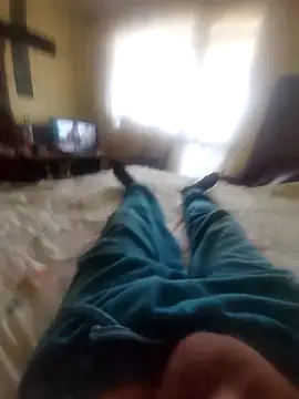 Snapshot of kudrika222 chatting on 10-13-25, 08:03 kudrika222 online show from 10-13-25, 08:03