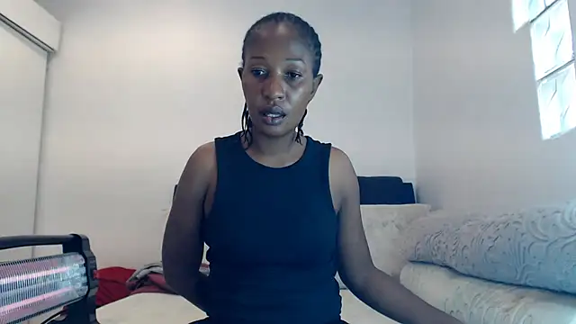 Snapshot of leanna23 chatting on 06-29-26, 10:15 leanna23 online show from 06-29-26, 10:15