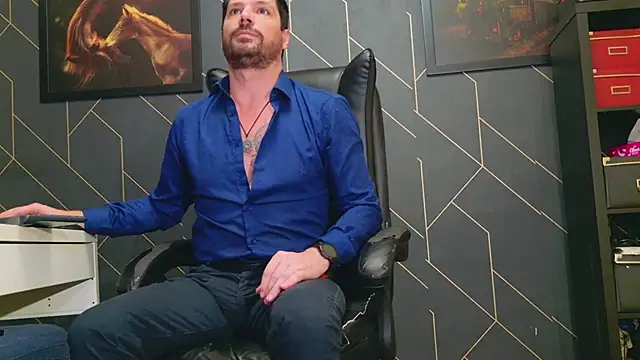 ChrisKox online show from 01-27-25, 04:52