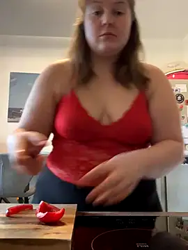 Snapshot of BootyLola chatting on 12-03-24, 01:10 BootyLola online show from 12-03-24, 01:10