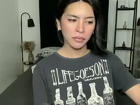 your bianca69 online show from 11-02-25, 02:58