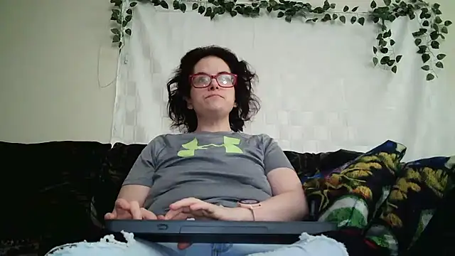 JessaBella online show from 03-25-26, 03:18