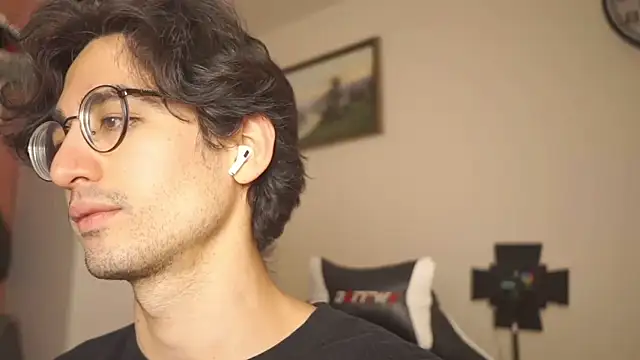 AlanDeNavarre online show from 02-20-25, 12:19