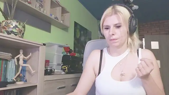 karmija online show from 11-14-25, 06:50