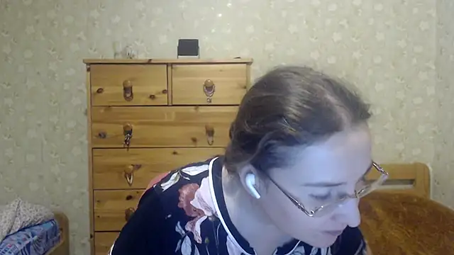 Smart Rose online show from 01-26-25, 05:34