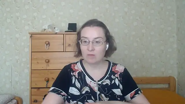 Smart Rose online show from 03-31-26, 01:55