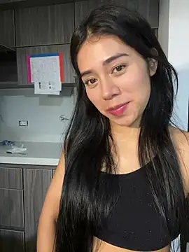 Snapshot of aimi_art1 chatting on 03-07-25, 02:15 aimi art1 online show from 03-07-25, 02:15