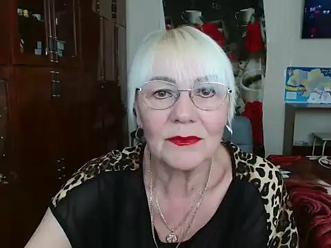 Snapshot of JenaCheim chatting on 02-12-25, 07:44 JenaCheim online show from 02-12-25, 07:44